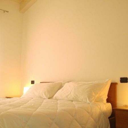 Borgomaro Il Cuore Del Borgo - Holiday Home מראה חיצוני תמונה
