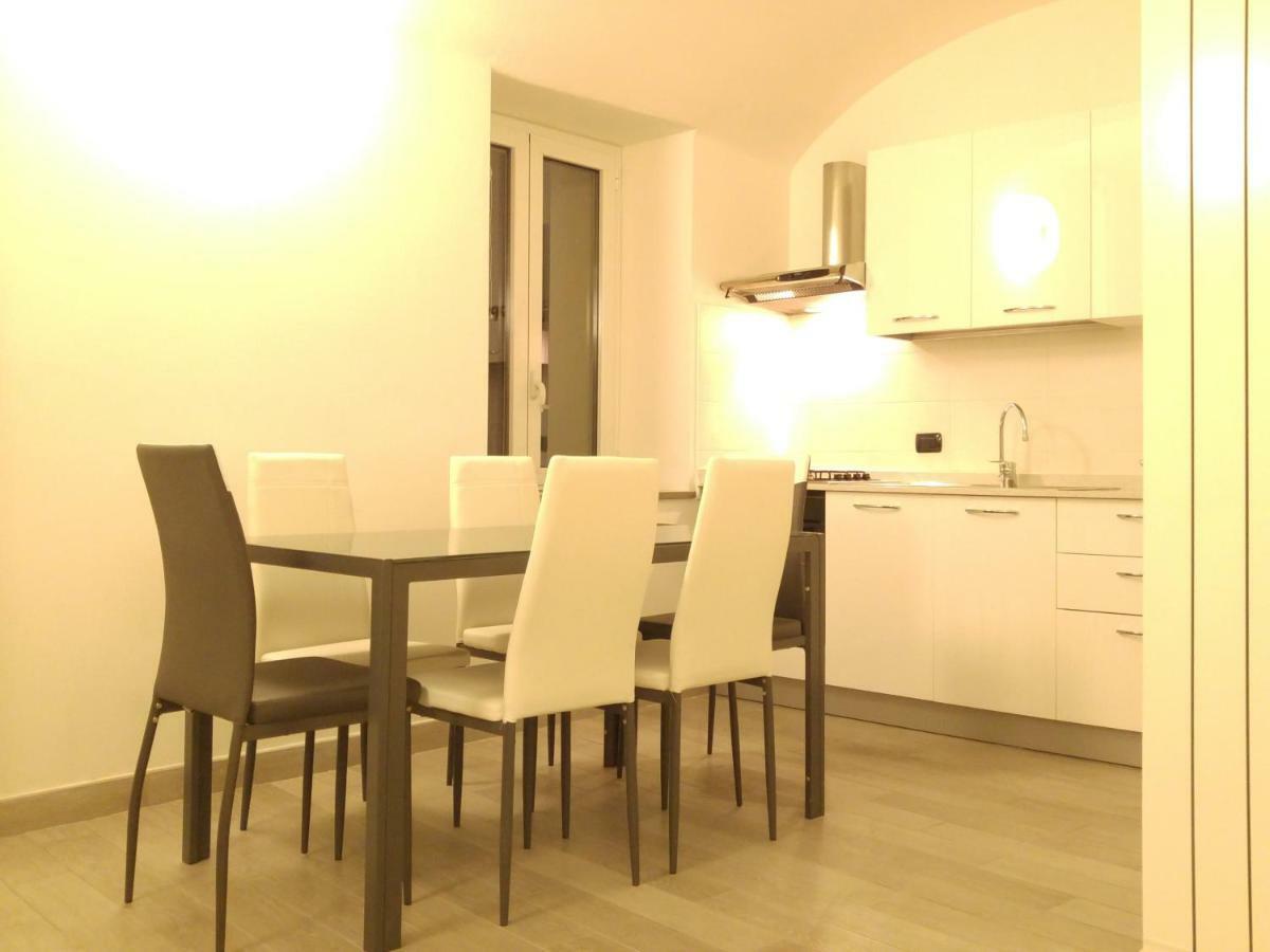 Borgomaro Il Cuore Del Borgo - Holiday Home מראה חיצוני תמונה